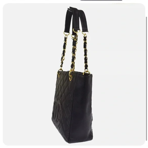 CHANEL Chain Shoulder Tote Bag - Picture 2 of 4